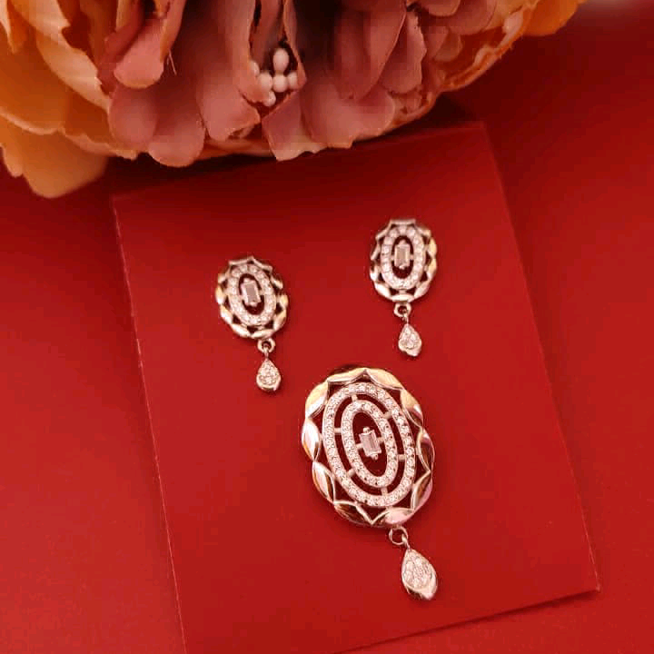 Oval Shape CZ Pendant Set